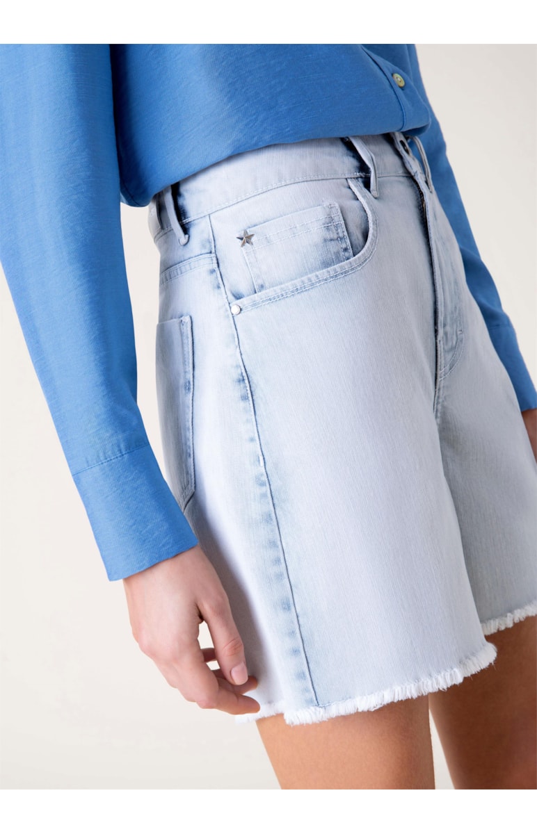 Bermuda Jeans Deep Blue Mom Lavagem Clara
