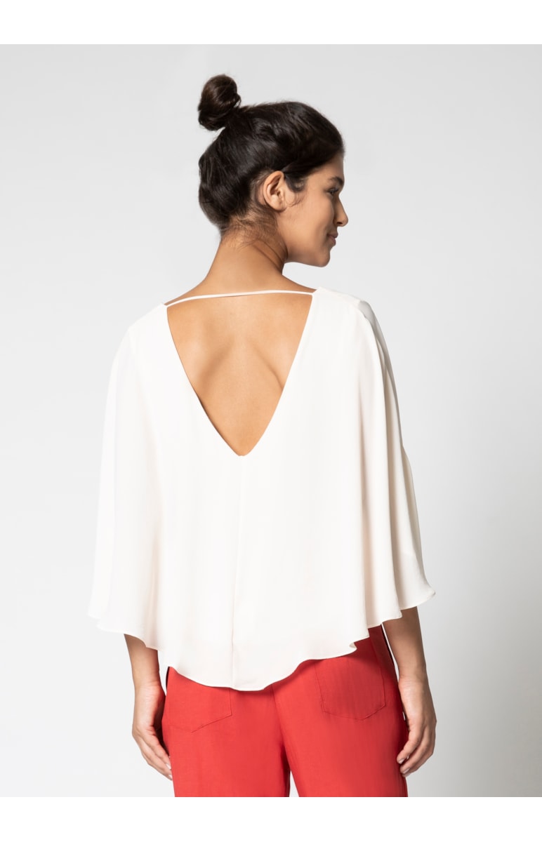 Blusa Ampla Decote Costas Bege