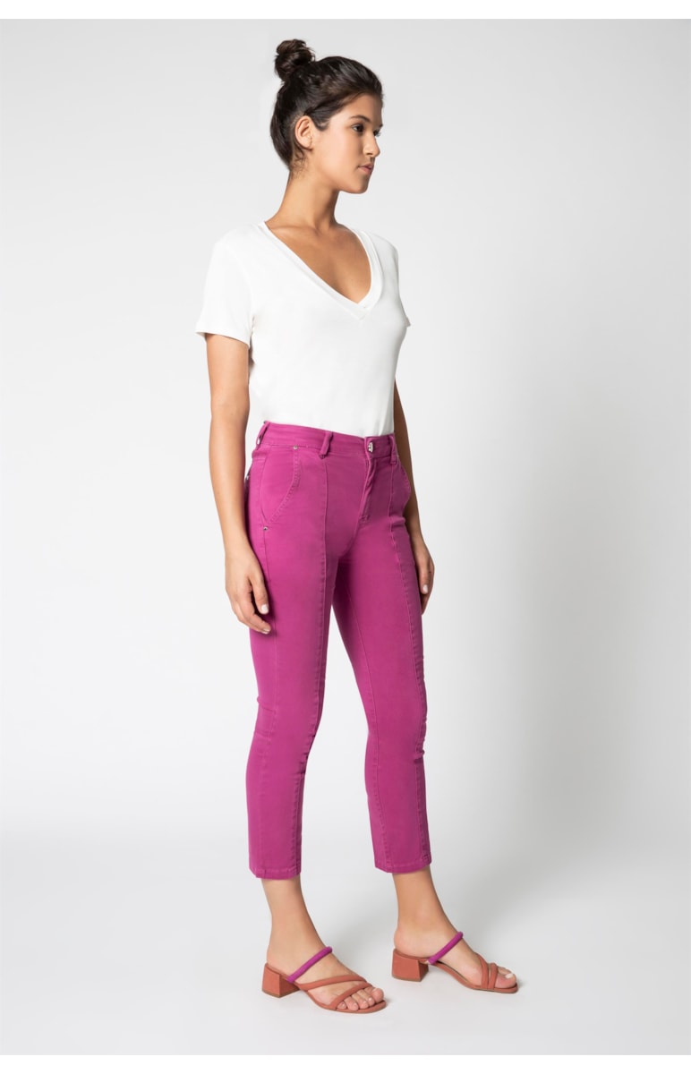 Blusa Básica Decote v Off White