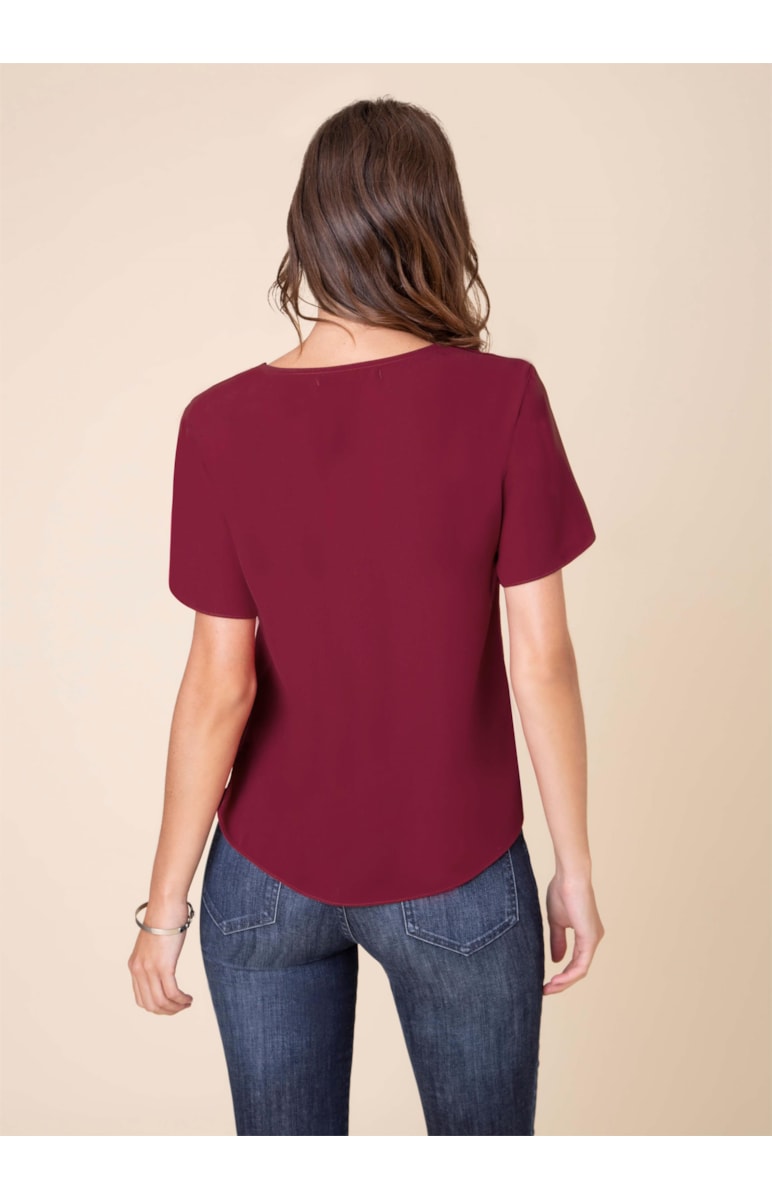 Blusa Básica v Vinho