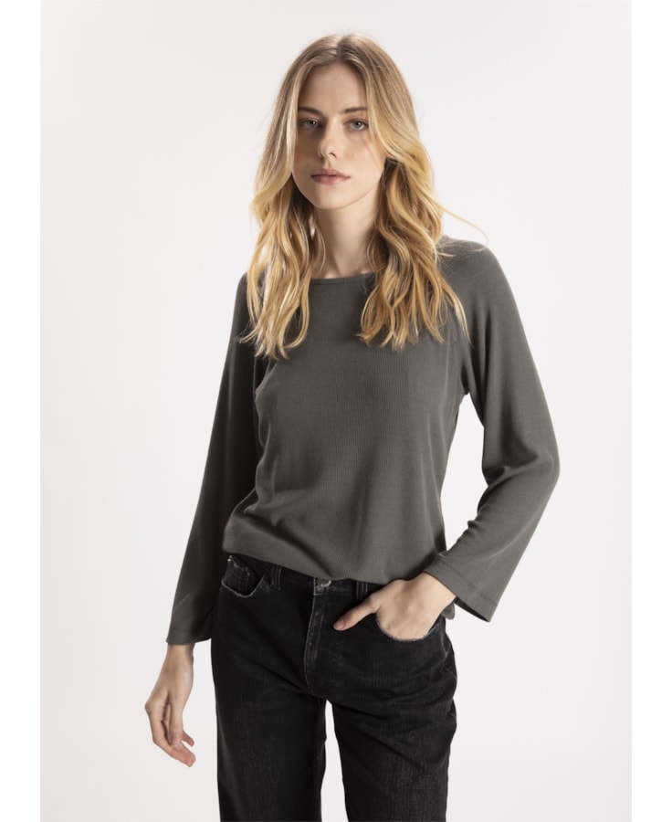 Blusa Canelada Decote Canoa 7/8 Verde Militar