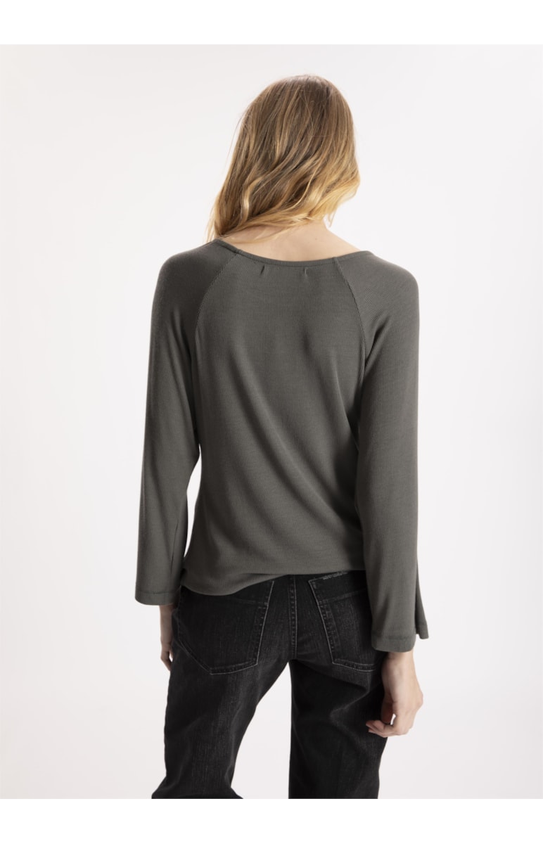 Blusa Canelada Decote Canoa 7/8 Verde Militar