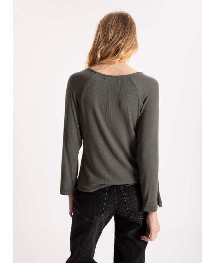 Blusa Canelada Decote Canoa 7/8 Verde Militar