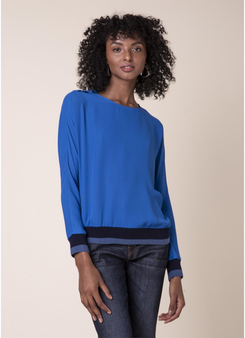 Blusa Contrastes Azul