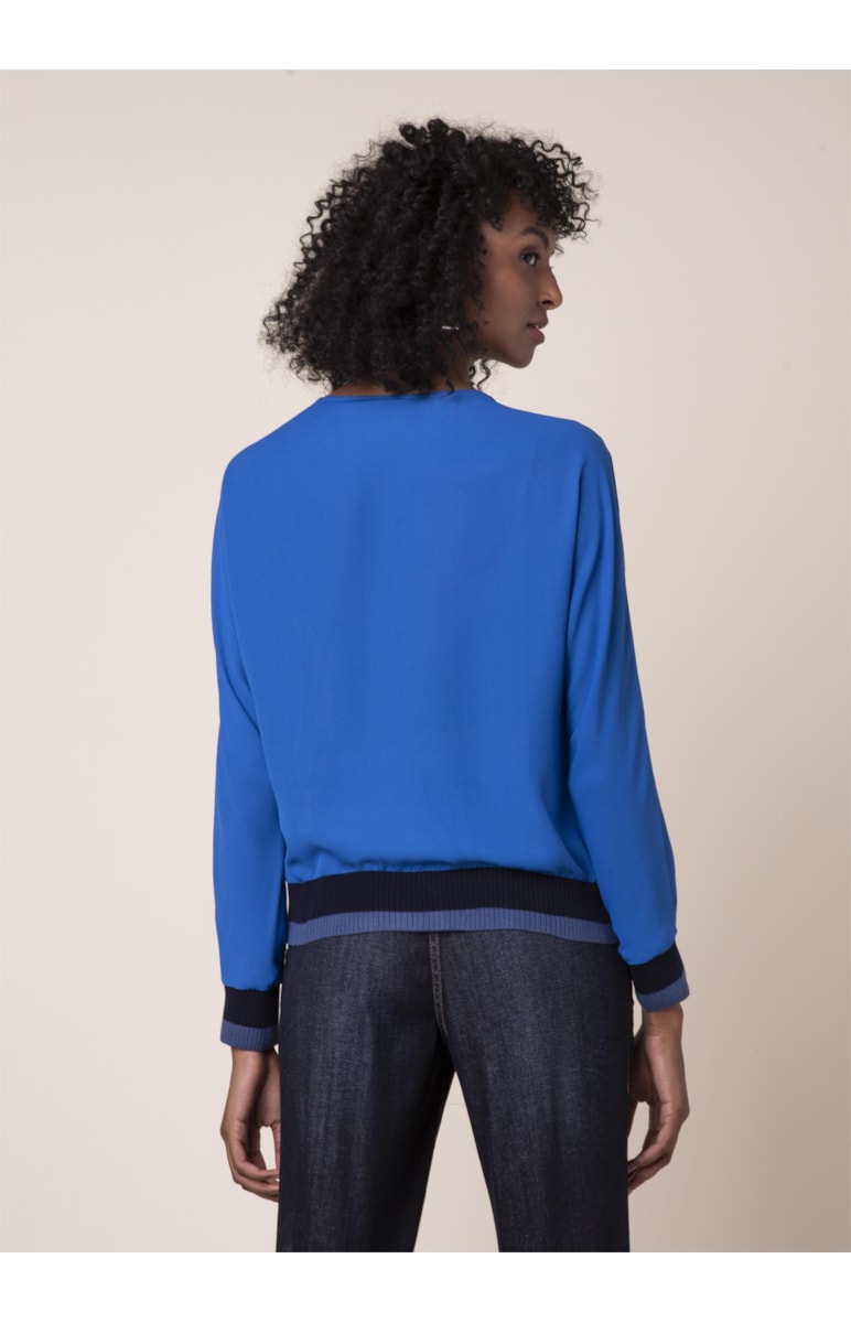 Blusa Contrastes Azul