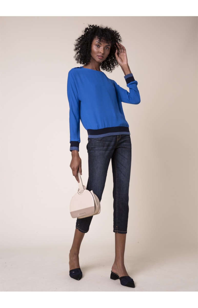 Blusa Contrastes Azul