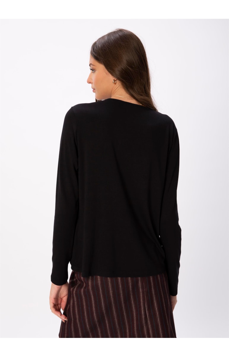 Blusa Fenda Básica Preto