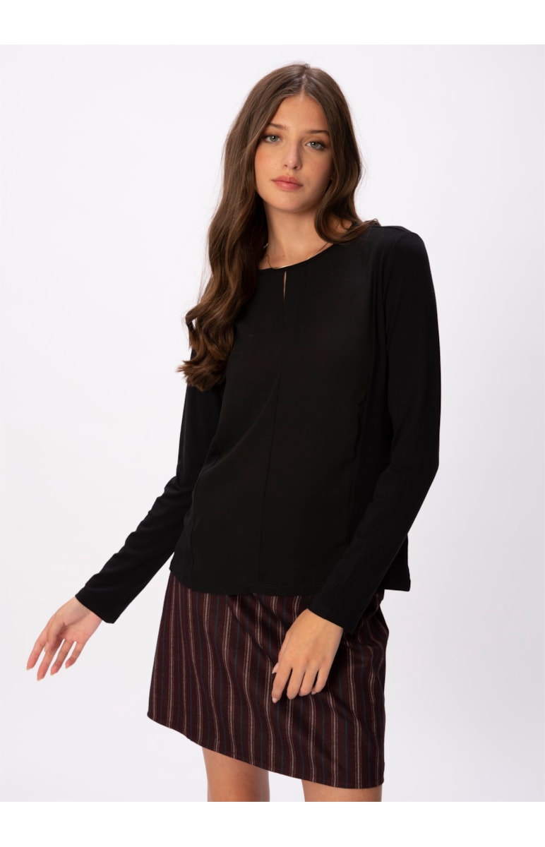 Blusa Fenda Básica Preto