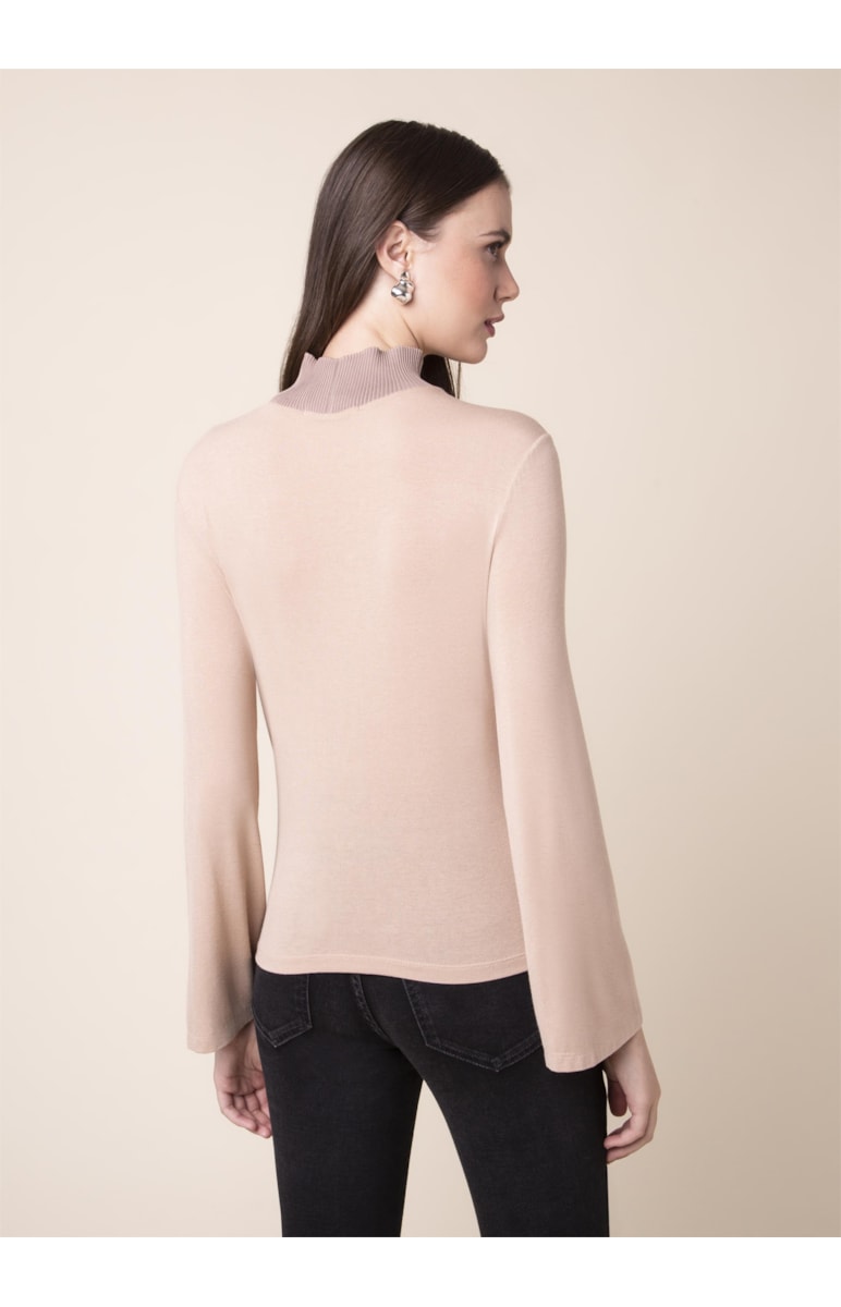 Blusa Gola Alta Retilínea Areia