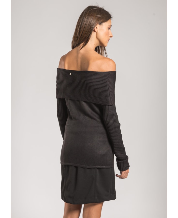 Blusa Gola Virada Ponto Listra Preto