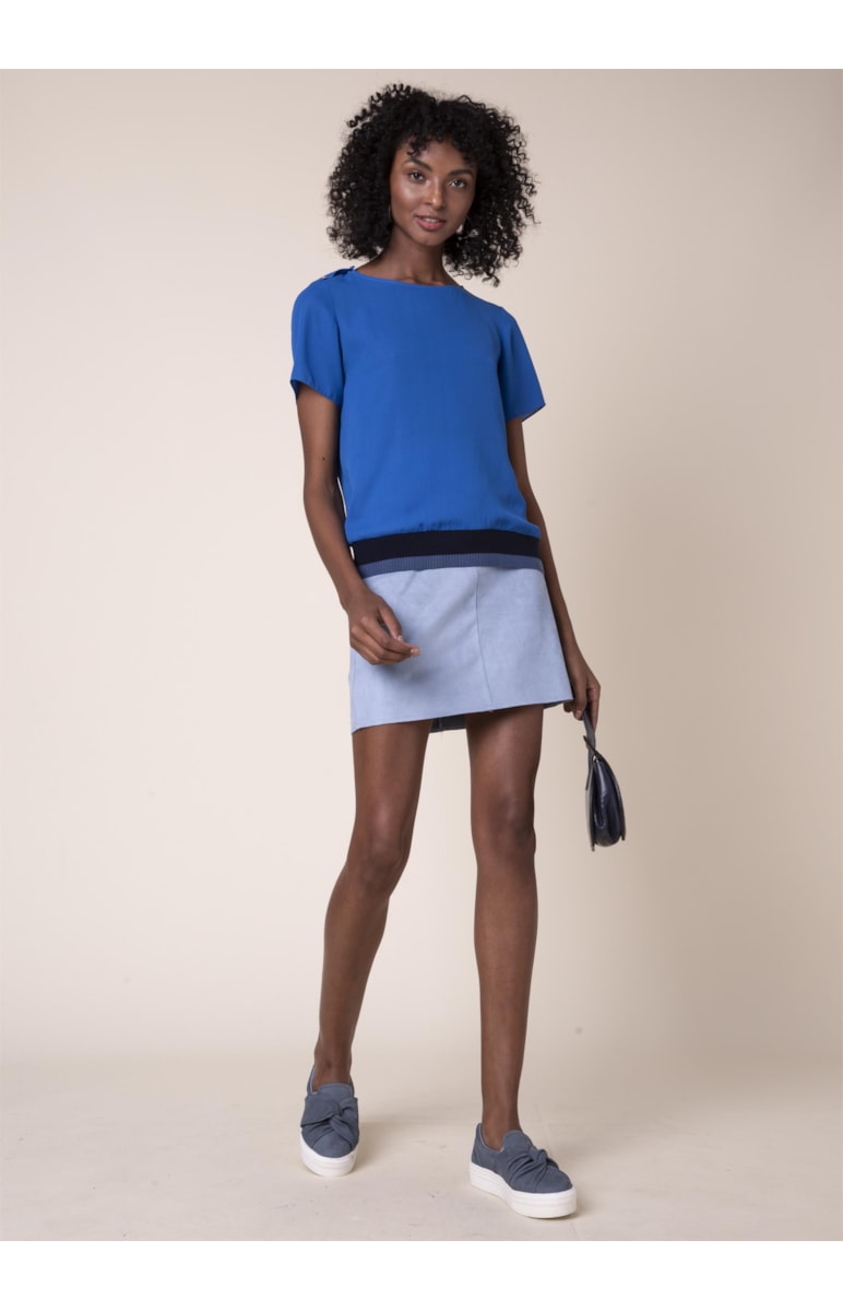 Blusa Lisa Contrastes Azul
