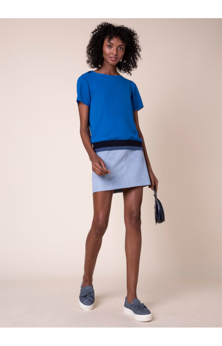 Blusa Lisa Contrastes Azul