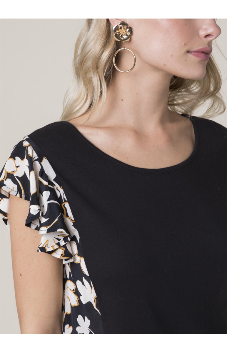 Blusa Listra Lateral Preto