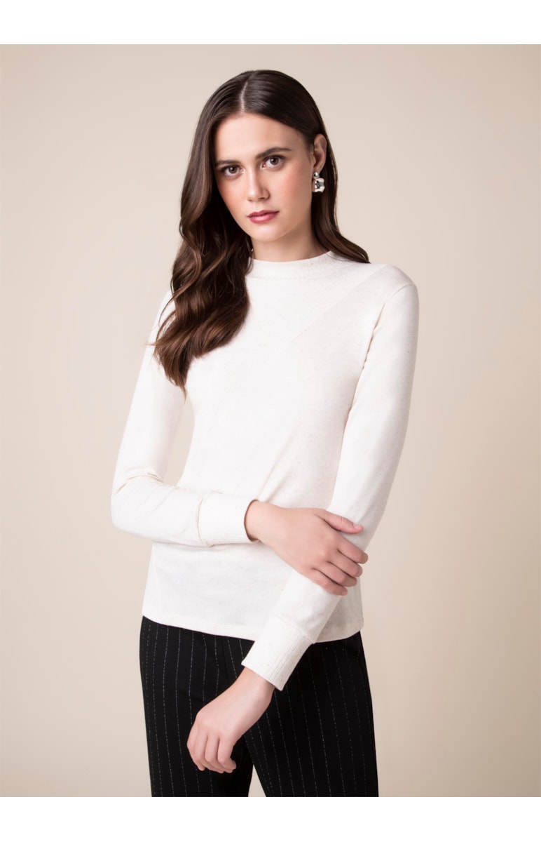 Blusa Malha Recorte Diagonal Areia