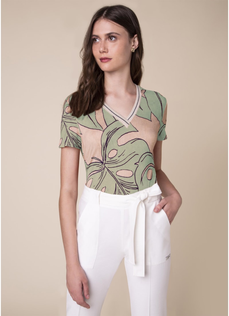 Blusa Malha Splitz Estampado Fundo Verde