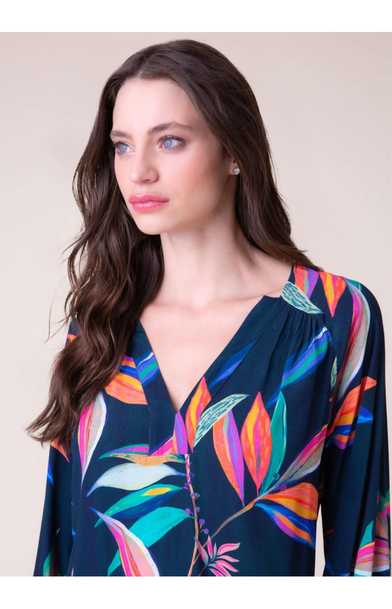 Blusa Night Flowers Marinho
