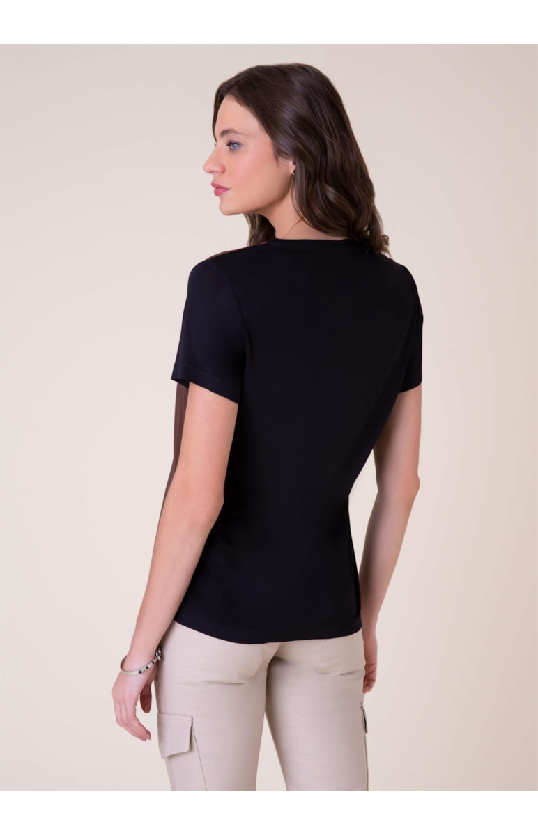 Blusa Organic Geometry Estampa Geometry Fundo Vinho