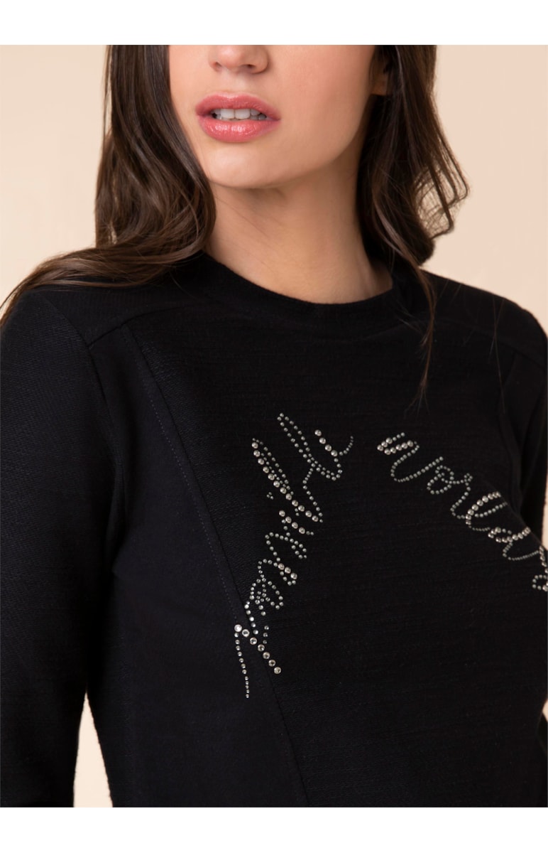 Blusa Recortes Preto