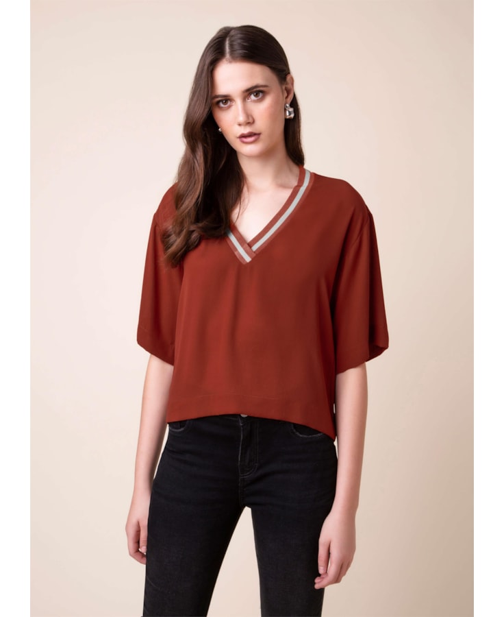 Blusa Retilínea Telha