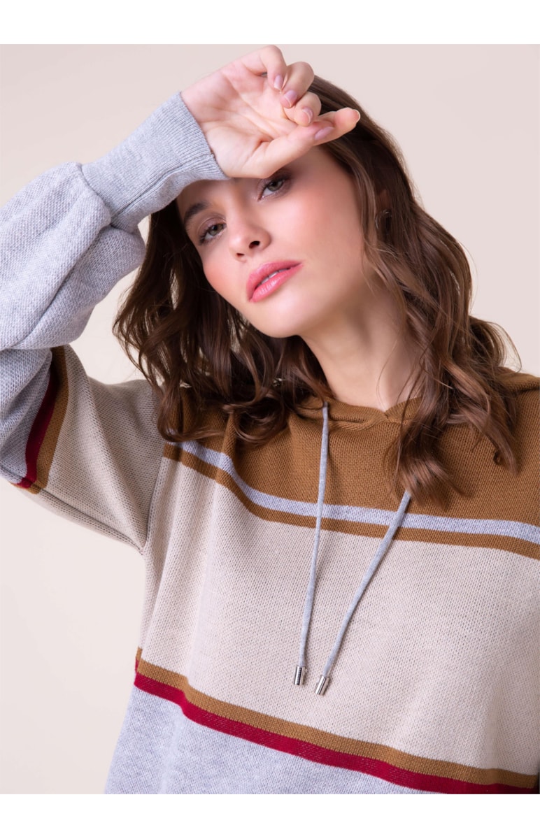 Blusa Tricot Capuz Listrada Camel