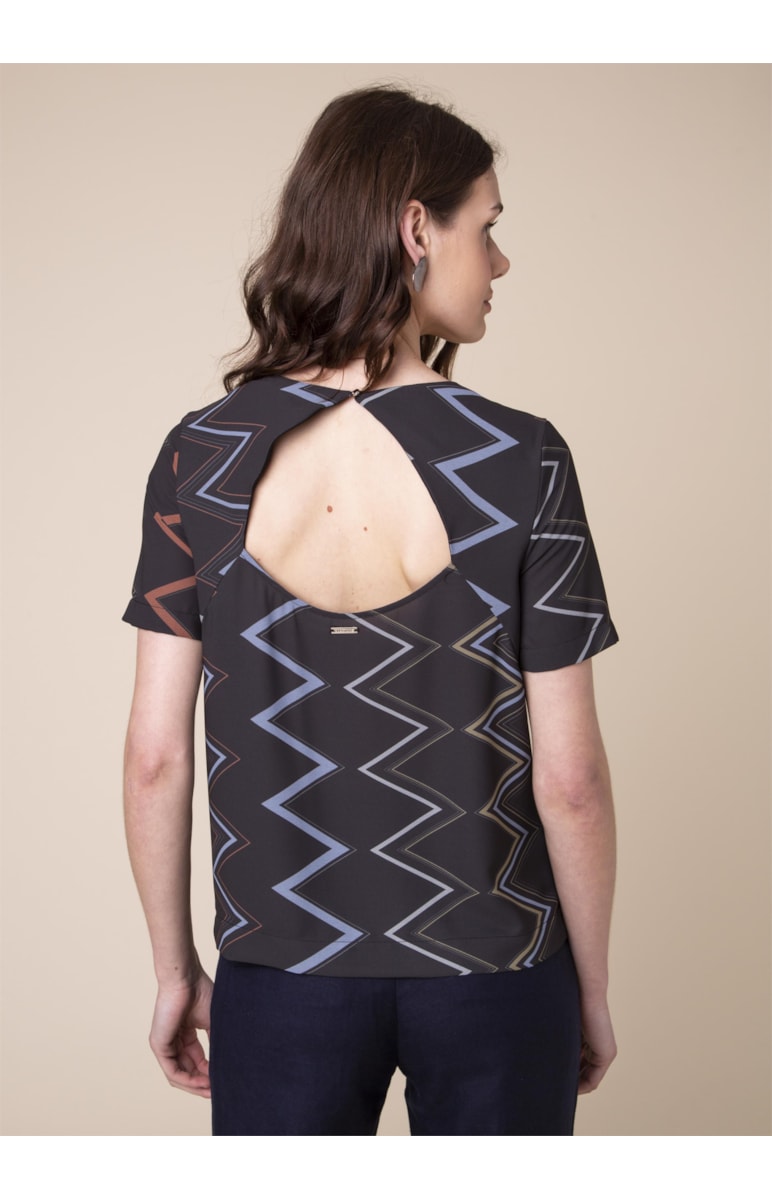 Blusa Zig Zag Estampado C/ Fundo Marinho