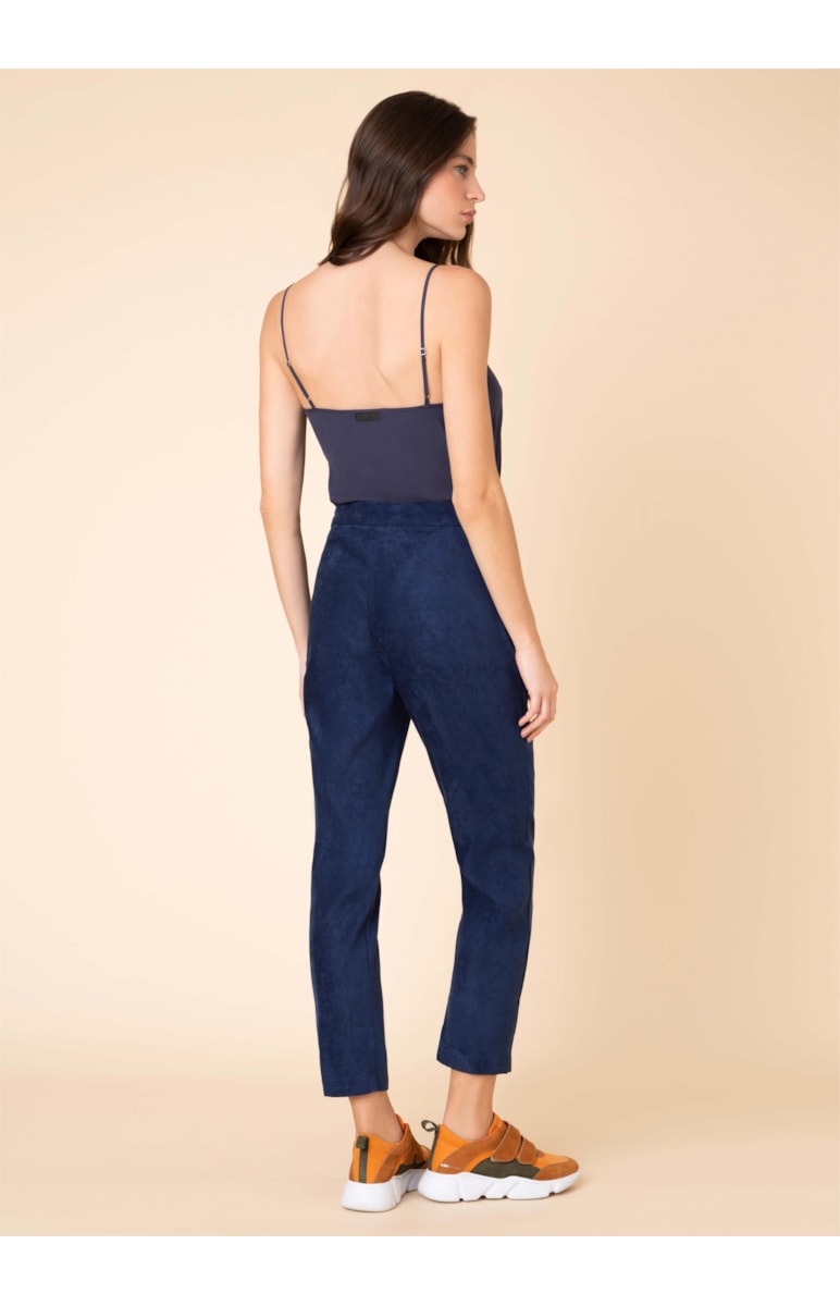 Calça Cenoura Marinho