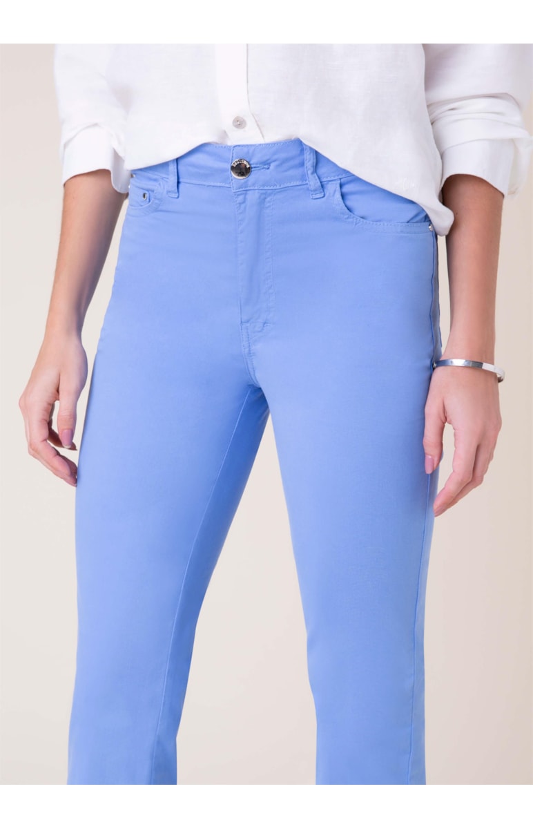 Calça Color Modal Flare Azul Bic