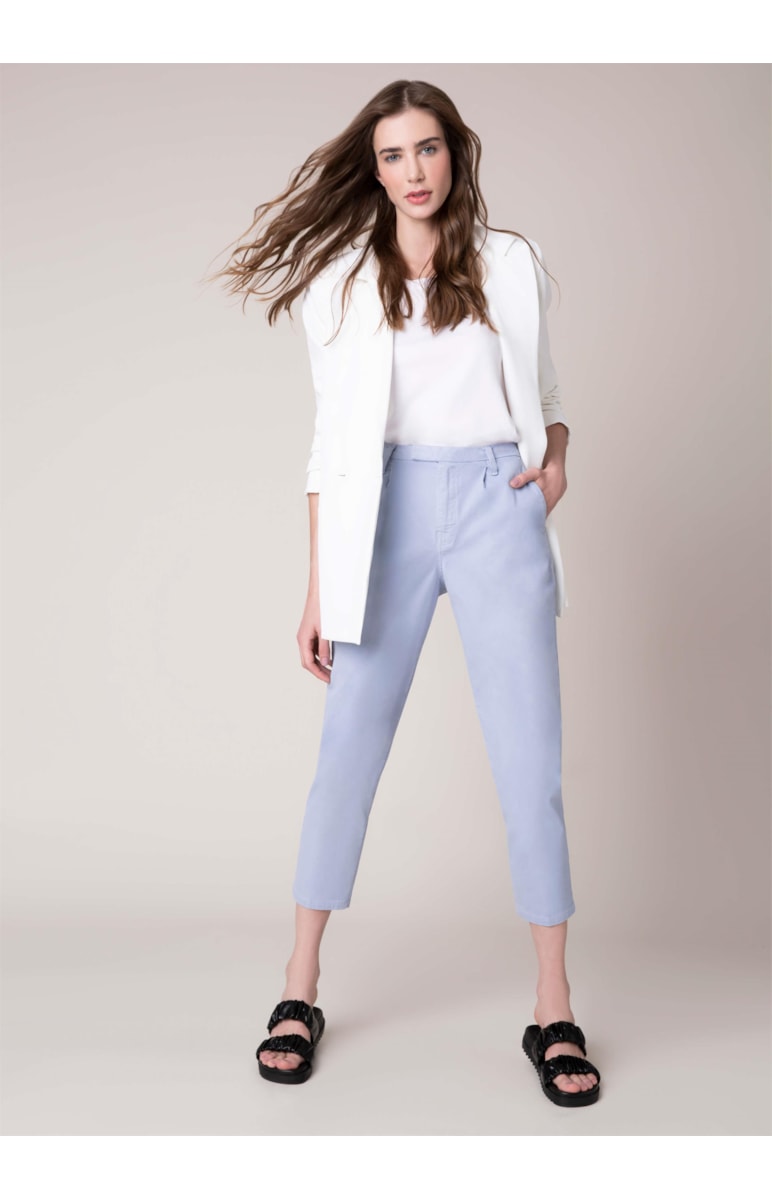 Calça Color Tailoring Azul Claro