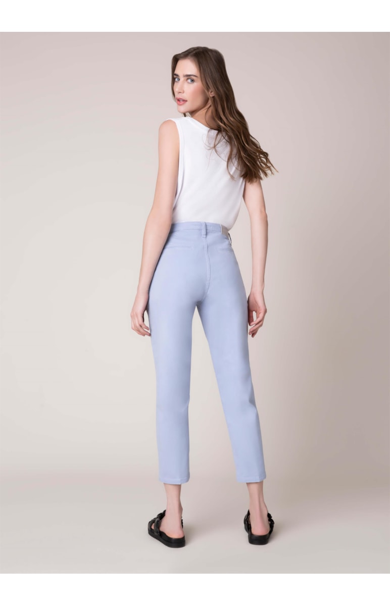 Calça Color Tailoring Azul Claro