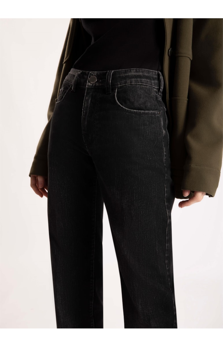 Calça Jeans Reta Intense Black Lavagem Escura