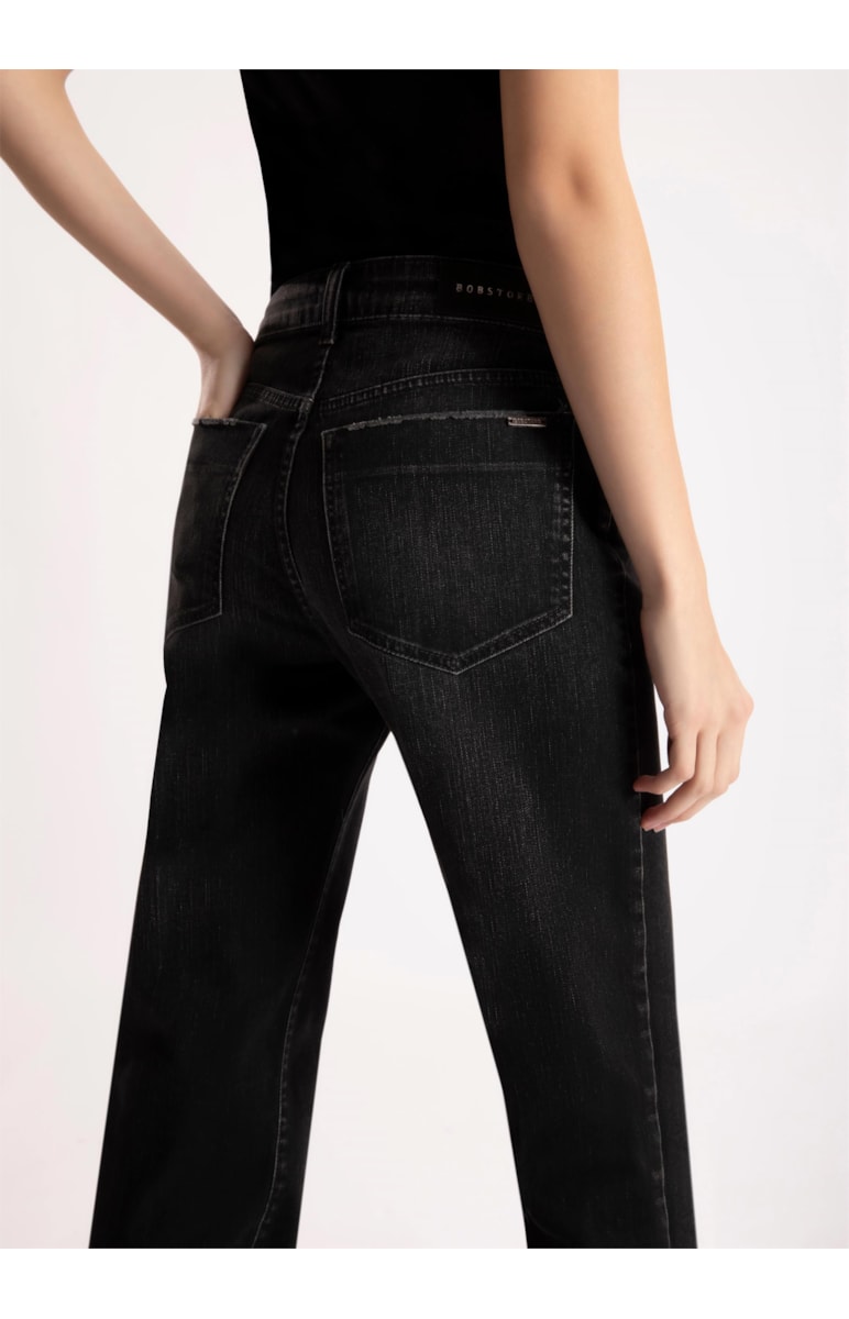 Calça Jeans Reta Intense Black Lavagem Escura