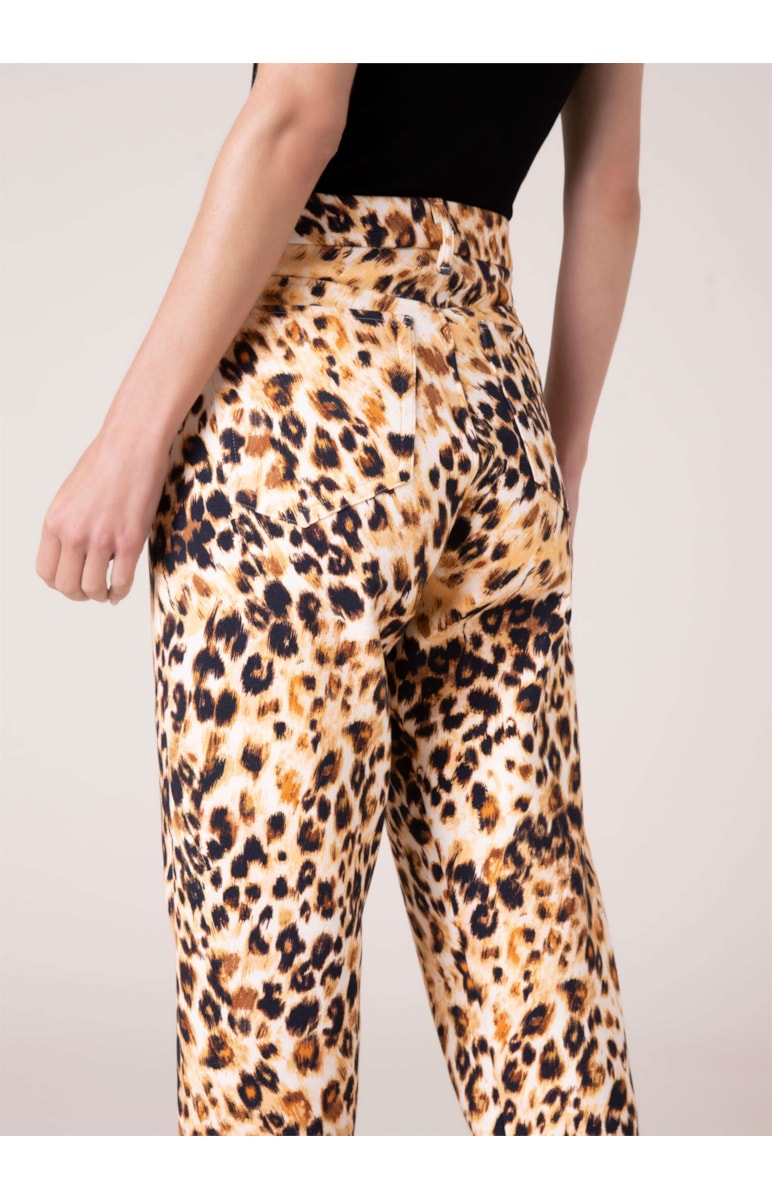 Calça Leopardo Carrot Caramelo