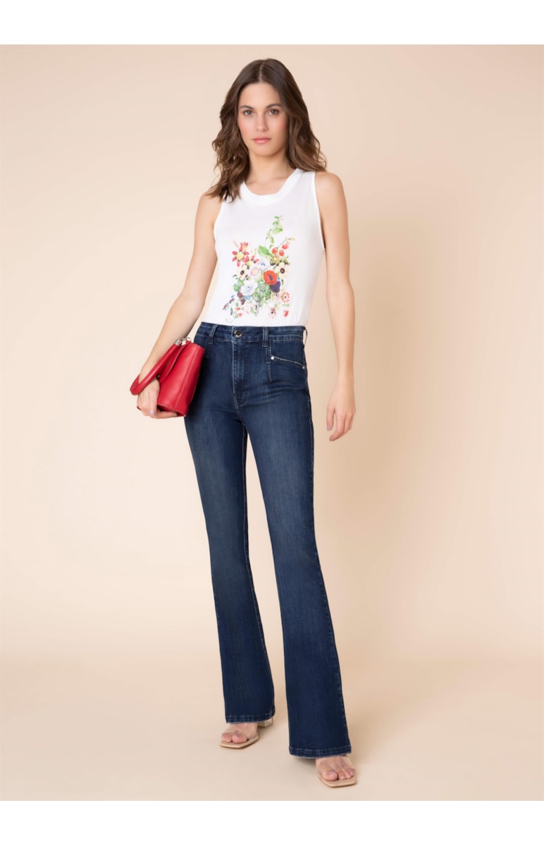 Calça Marie Bootcut Bolso Diagonal 317 Lav.Escuro C/ Rebolo