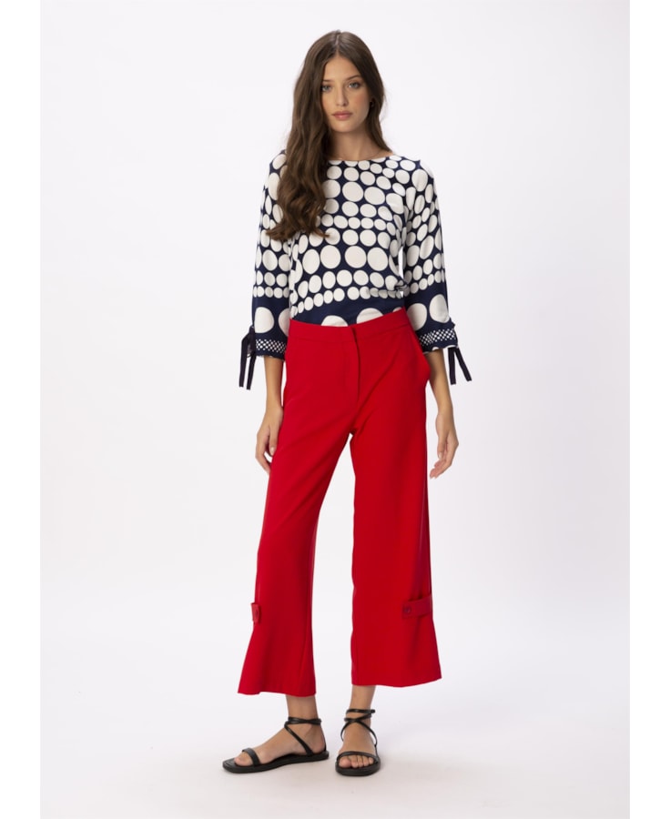 Calça Pantacourt Detalhe na Barra Vermelho