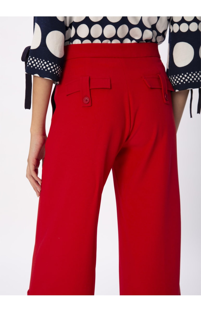 Calça Pantacourt Detalhe na Barra Vermelho