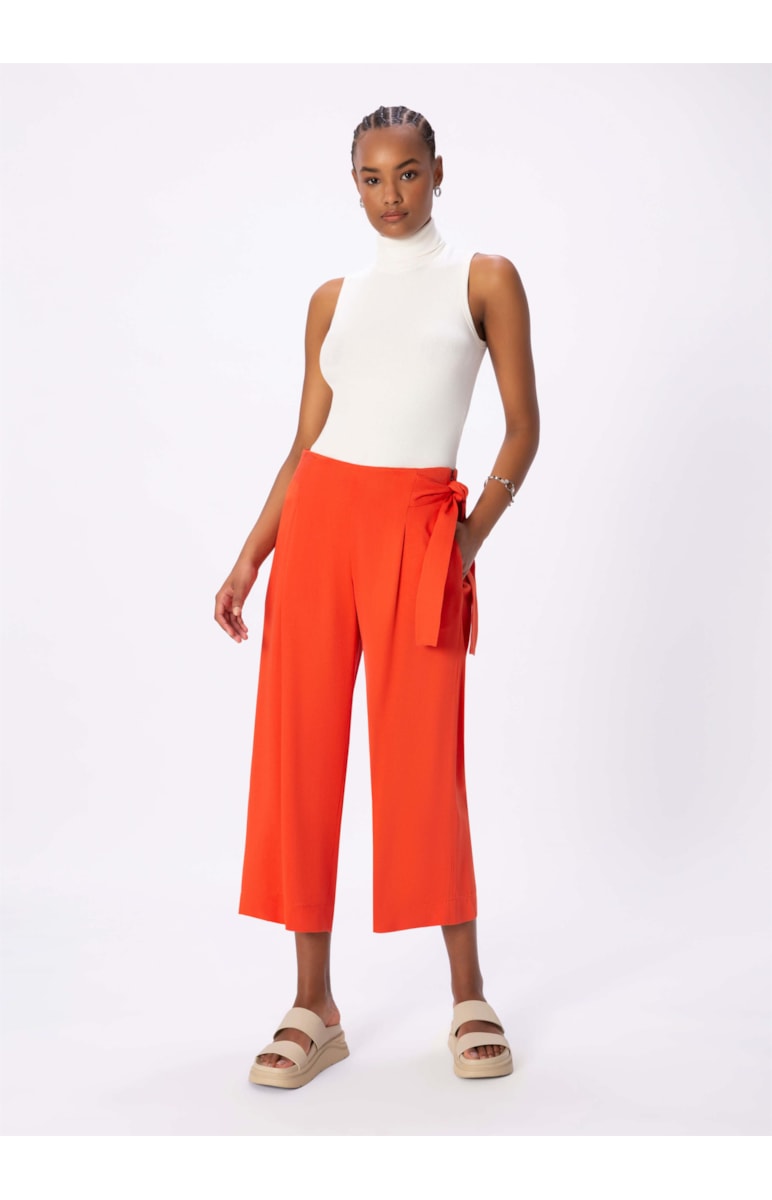 Calça Pantacourt Faixa Laranja