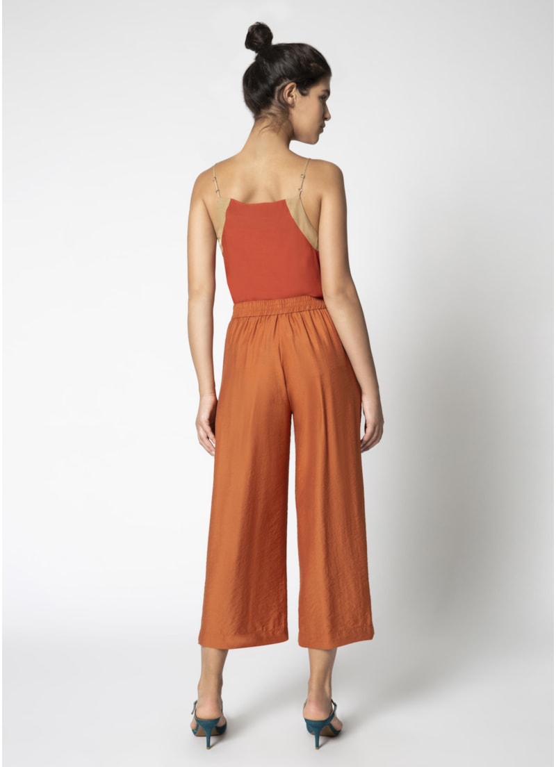 Calça Pantacourt Mostarda