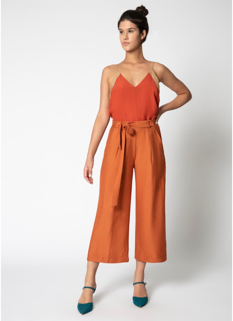 Calça Pantacourt Mostarda