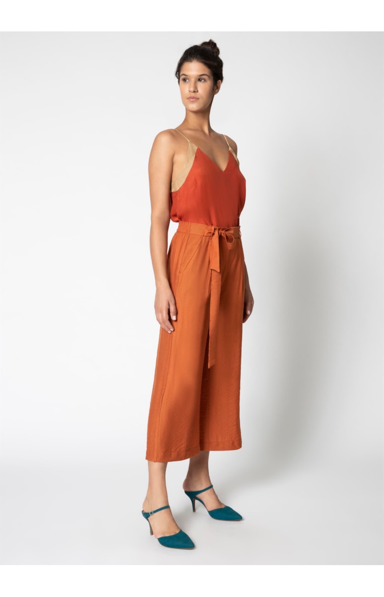 Calça Pantacourt Mostarda