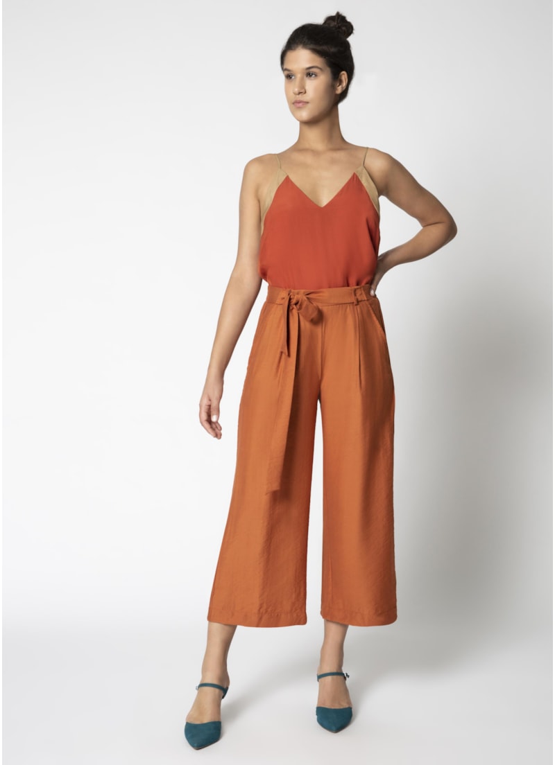 Calça Pantacourt Mostarda