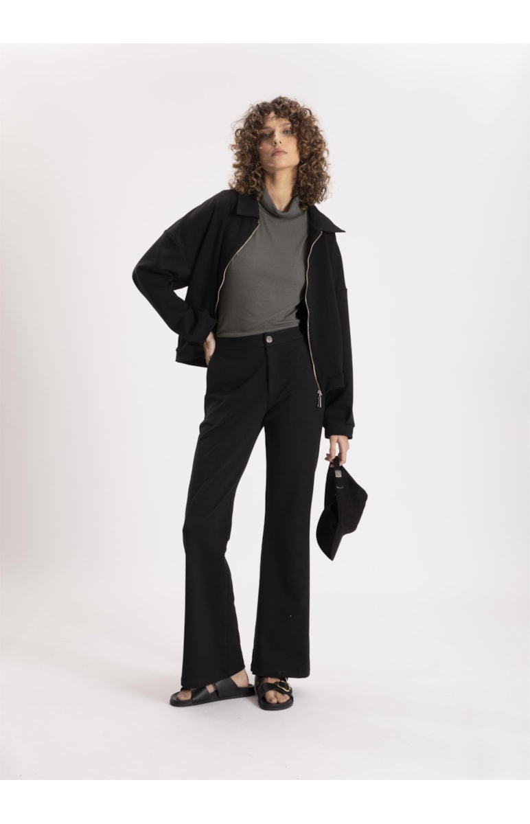 Calca Ponto Roma Bootcut Preto