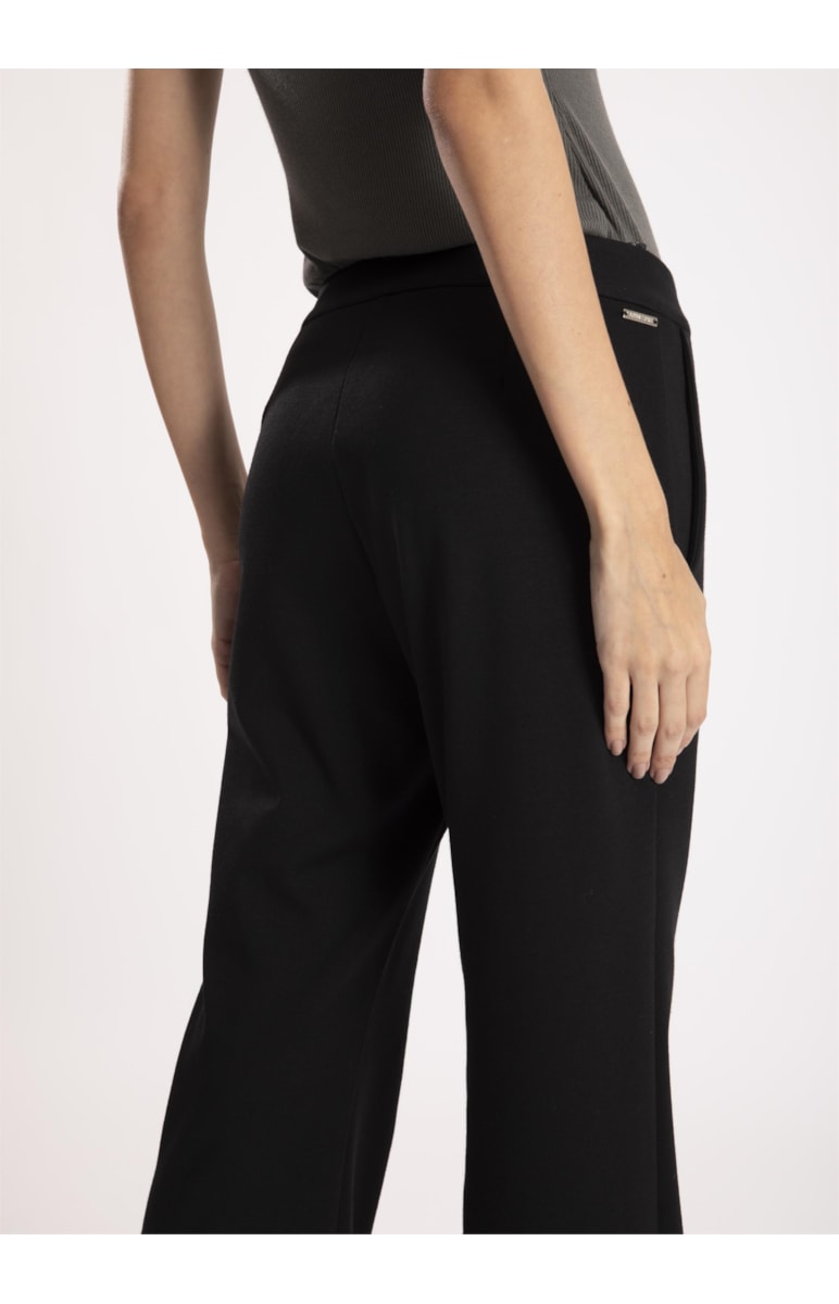 Calca Ponto Roma Bootcut Preto