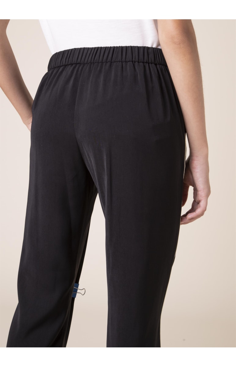 Calça Skinny Elástico Barra Preto
