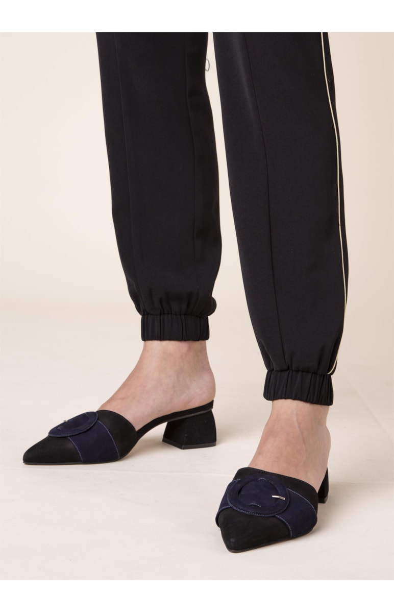 Calça Skinny Elástico Barra Preto