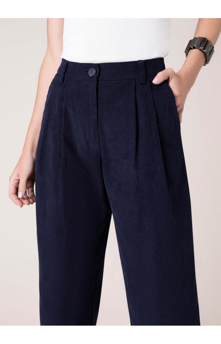 Calça Veludo Cotelê Marinho