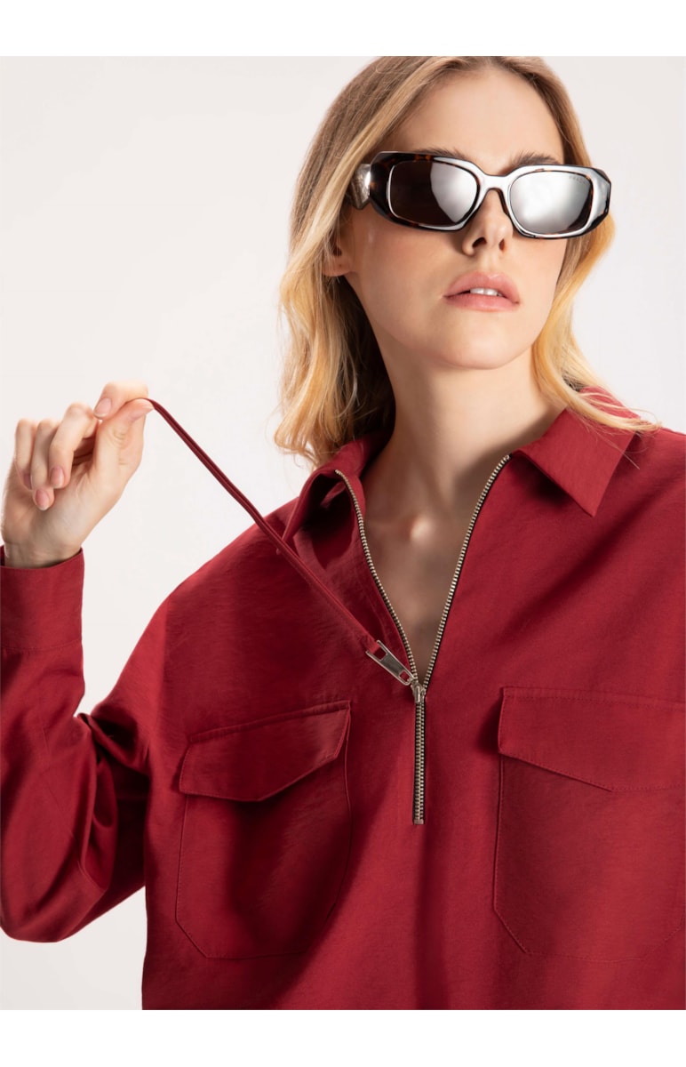 Camisa Visco Tecno Decote Ziper Vermelho