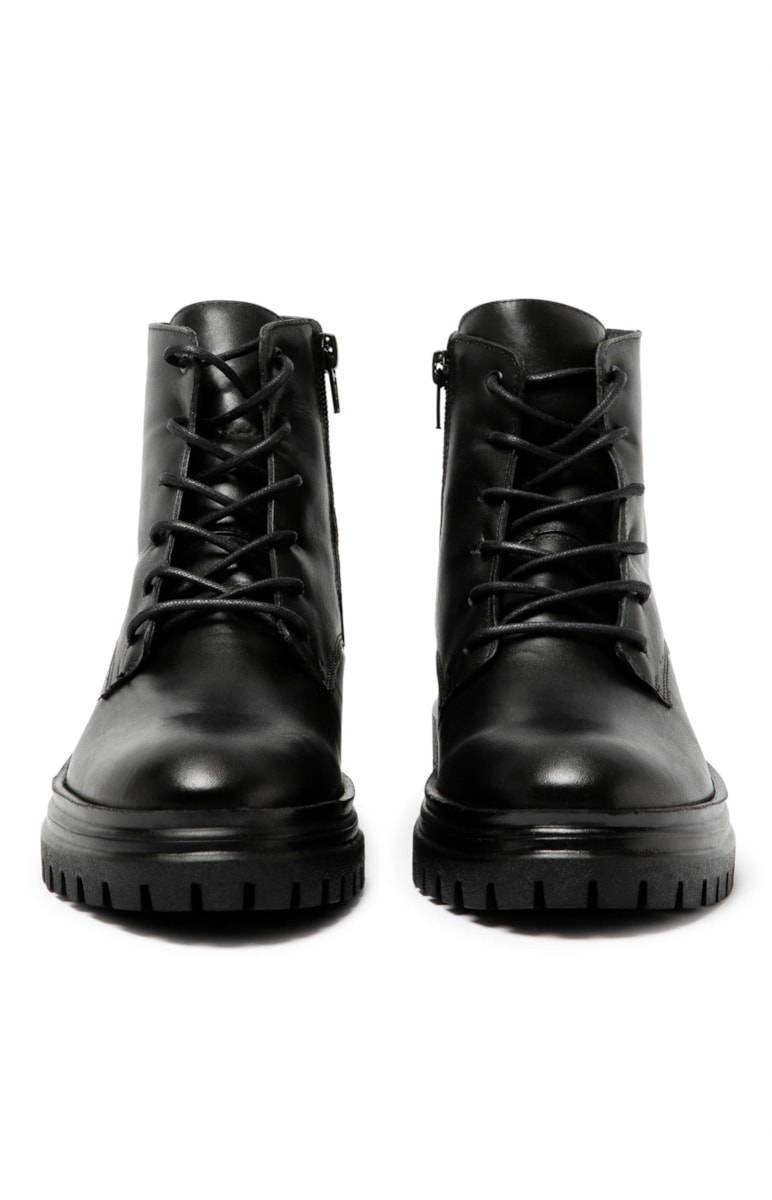 Coturno Couro Preto