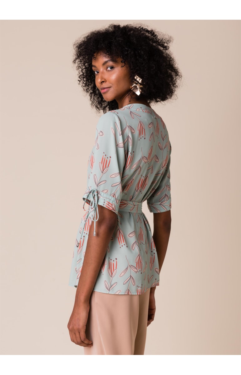 Kimono Estampa Folhagens Estampado Verde