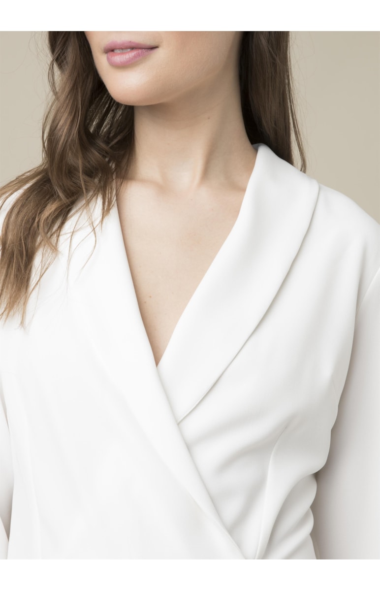 Macacao Curto Crepe Off White