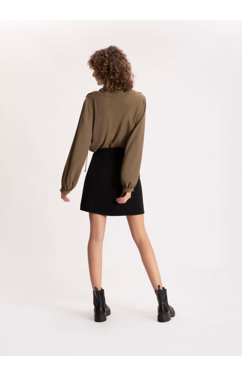 Saia Alfaiataria Classic Envelope Preto